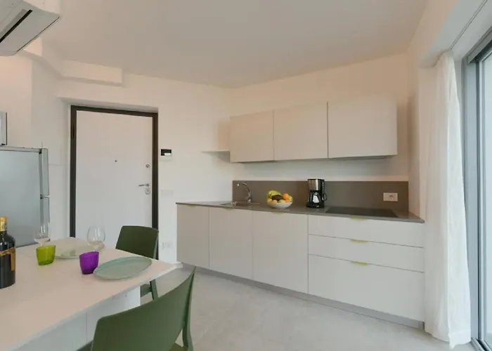 Palm On The Апартаменты Бавено